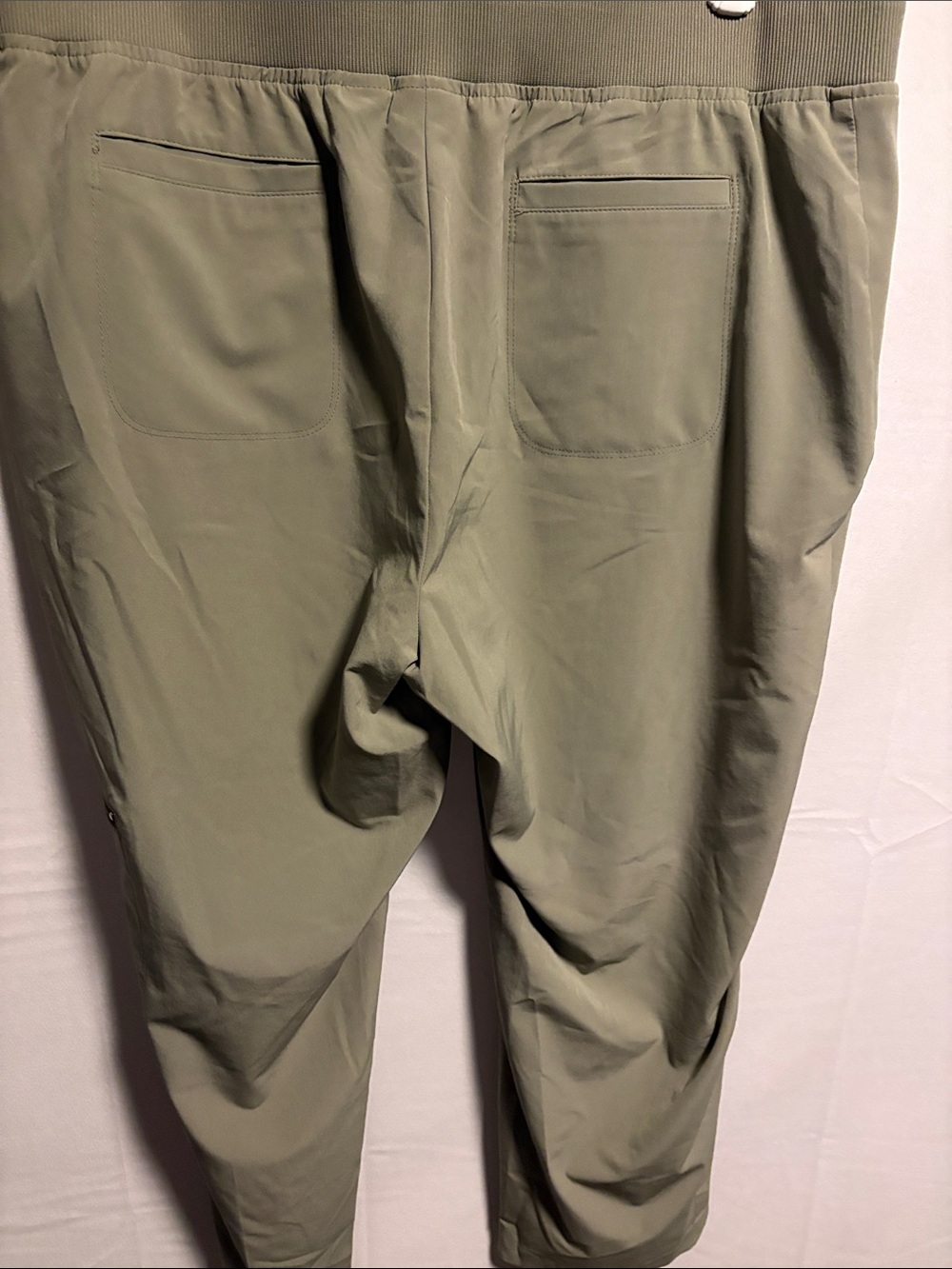 Chico's Olive Green Zip-Pocket Jogger Pants - Picture 8 of 8